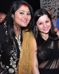 Nayaab Udhas and Shruti Pathak, Runa Rizvi and Neha Rizvi