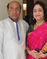 Ustad Rajkumar Rizvi and his wife