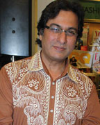 Talat Aziz