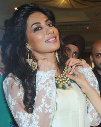 Chitrangada Singh inaugurates jewellery exhibition Glamour North Mumbai 2014