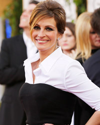 Actress Julia Roberts from the film 'August: Osage County' arrives at the 71st annual Golden Globe Awards in Beverly Hills, California