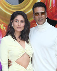 Kareena Kapoor and Akshay KApoor