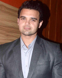 Mahaakshay Chakraborty