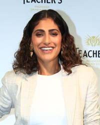 Kubra Sait