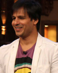 Vivek Oberoi, Aftab Shivdasani and Ritesh Deshmukh at Grand Masti Movie Promotion