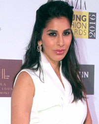 Sophie Choudry