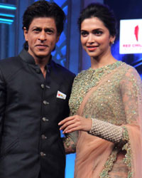 Shah Rukh Khan and Deepika Padukone