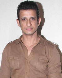 Sharman Joshi