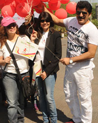 Rajesh Khattar, Vandana Sajnani With Dr Sunita Dube