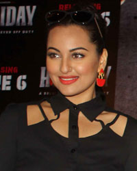 Sonakshi Sinha, Maninderjeet Singh Bitta