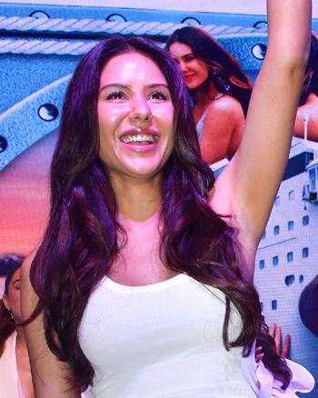 Sonam Bajwa and Akshay Kumar
