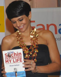 Launch of Vikram Sathaye' book 'How Sachin Destroyed My Life'