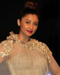 Daisy Shah