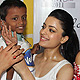 Sushmita Sen and Finalists of Wadhawan Lifestyle I AM She 2011 at Sunil and Mana Shetty's NGO 'Save The Children'