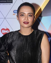 Surveen Chawla at iReel Awards 2019