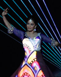 Madhuri Dixit performs at the 14th annual International Indian Film Academy (IIFA) awards show in Macau