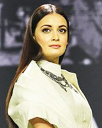 Dia Mirza