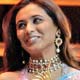 Rani Mukherjee holds up a trophy at the International Indian Film Academy Awards