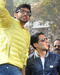 Aditya Thackeray, Dino Morea and Akshay Kumar