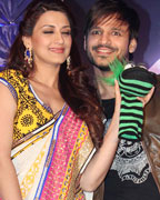 Sonali Bendre and Vivek Oberoi