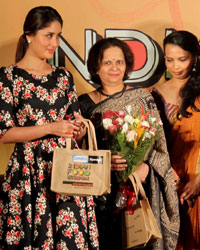 Kareena Kapoor along with nutritionist Rujuta Diwekar during the launch of 'Indian Food Wisdom