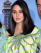 Raj, Sophie Choudhary, Preity Zinta and Rhehan Malliek