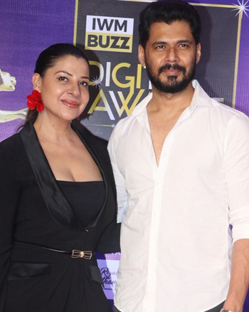 Sambhavna Seth and Avinash Dwivedi