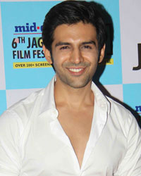 Kartik Aaryan