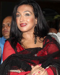 Kamal Haasan, Rituparna Sengupta and Sudhir Mishra