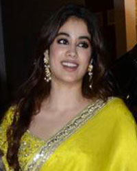 Khushi and Janhvi Kapoor