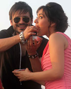 Neha Sharma and Vivek Oberoi