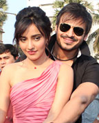 Neha Sharma and Vivek Oberoi