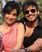 Neha Sharma and Vivek Oberoi