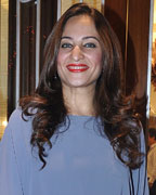 Rakshanda Khan