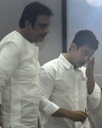 Deepak Parasher and Aamir Khan