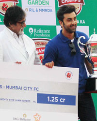 Nita Ambani, Maharashtra CM Devendra Fadnavis, Amitabh Bachchan and Ranbir Kapoor