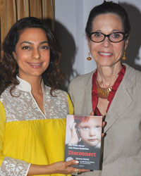 Juhi Chawla and Devra Davis