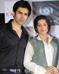 Kartik Tiwari, Mishti and Subhash Ghai