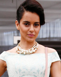 Kangana Launches her own website www.officialkanganaranaut.com