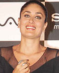 Kareena Kapoor Unveils Sony VAIO