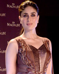 Kareena Kapoor Uunveils New Magnum Ice Cream