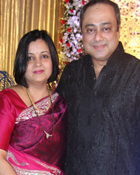 Sachin Khedekar with Wife