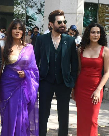 Mimoh Chakraborty, Chitrangda Singh, Aakanksha Singh