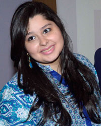 Pankaj Udhas with his daughters Nayaab and Reva