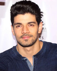 Suraj Pancholi