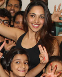 Kiara Advani Visits Deep Dance Academy