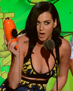 Katy Perry accepts the award for favorite female singer at the 2013 Kids Choice Awards in Los Angeles, California