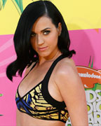 Singer Katy Perry arrives at the 2013 Kids Choice Awards in Los Angeles, California