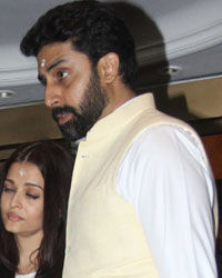 Amitabh Bachchan, Aishwarya Rai and Abhishek Bachchan