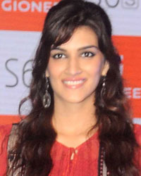 Kriti Sanon Launches Gionee S6S